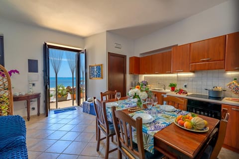 Living room, Sea view, kitchen