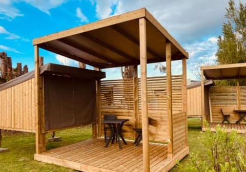 Camping le Rivage Campground/
RV Resort in Normandy