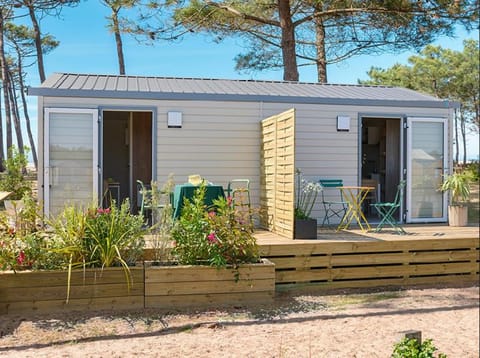 Camping le Rivage Campground/
RV Resort in Normandy