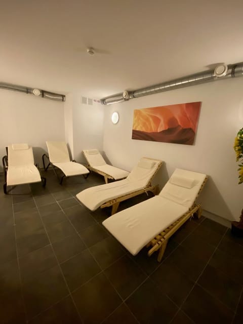 Sauna, Spa and wellness centre/facilities