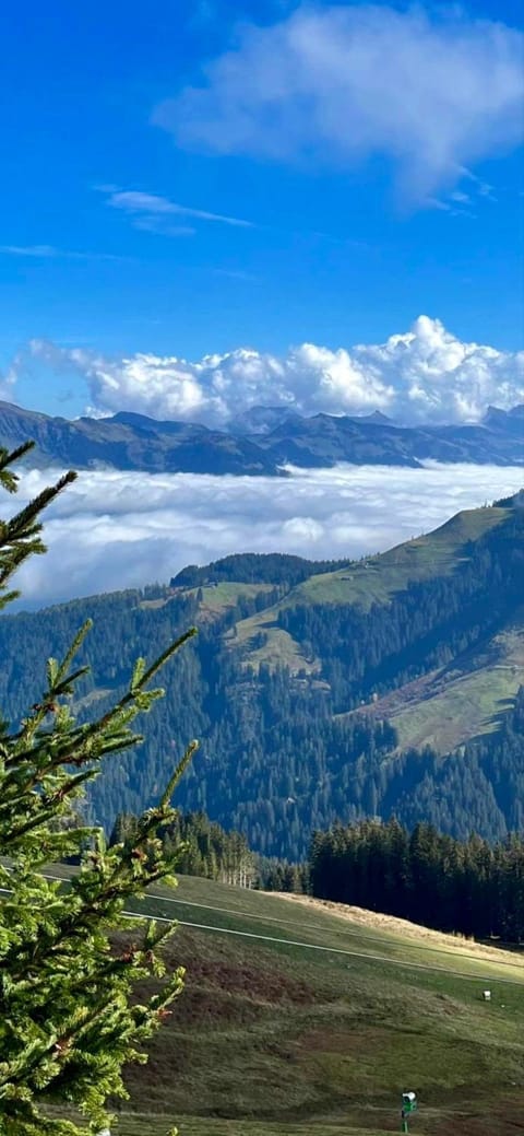 Nearby landmark, Day, Natural landscape, Mountain view