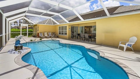 !NEW! Villa Happiness House in Cape Coral