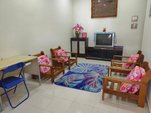 Homestay Intan Payung Bukit Katil Tuah Perdana House in Malacca