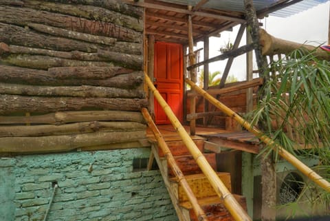 Habitación Colibrí, Pijao, Finca Flora del Río Bed and Breakfast in Quindio, Colombia