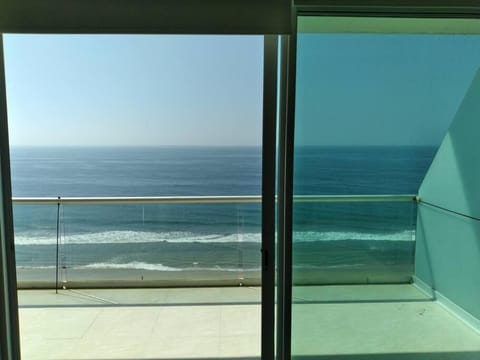 Beautiful 3 bedroom, fully furnished, on the beach Apartment in Mazatlan