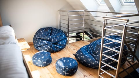 Seating area, Bedroom