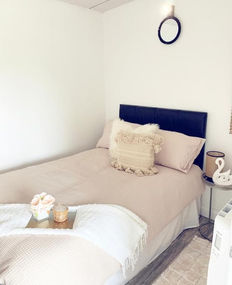 Swan Cabin Cabin in Leitrim, Co. Leitrim, Ireland