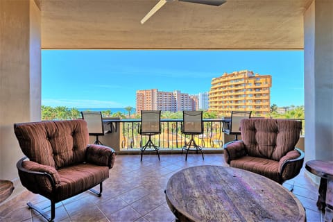 Patio, Balcony/Terrace