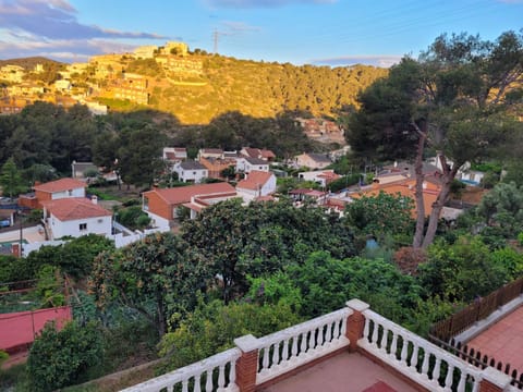 Cal Jamila House in Garraf