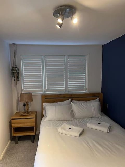 Unique one bedroom guest house with free parking Apartamento in Farnham