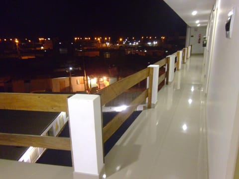 Icthus Paracas Hostel in Paracas