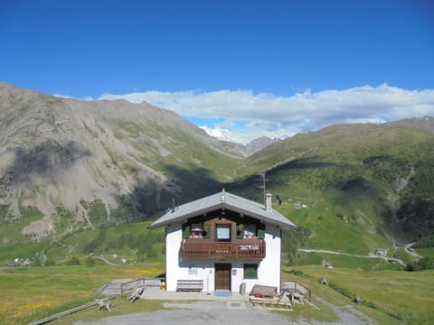 Casa Gembre Apartment in Canton of Grisons