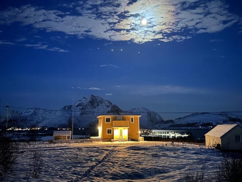 Property building, Night, Natural landscape, Winter, Mountain view