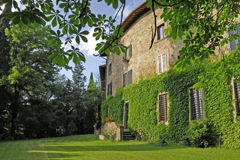 Facade/entrance, Garden, Decorative detail