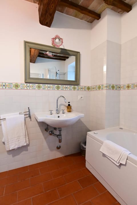 Begonia appartamento in villa Condo in Macerata