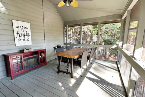 Firefly Cottage House in Edisto Beach