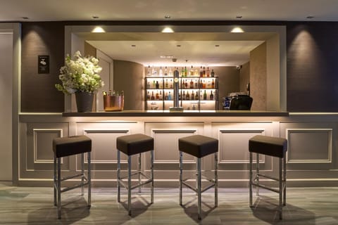 Lounge or bar