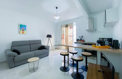 STE LUCE 50M DE LA MER APPT STANDING T2 3/4 PERS KAZ'ANTILLAISE Apartment in Sainte-Luce