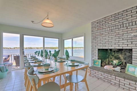 Bayfront Wareham Retreat with Private Beach! House in Marion