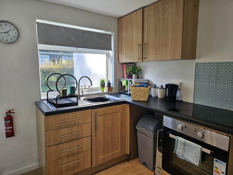 Pet Friendly 2 Bed Coastal Property - Millendreath, Looe House in Looe