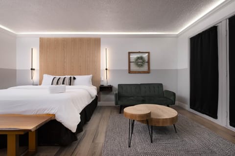 Cactus Cove Inn and Suites Hotel in Amarillo