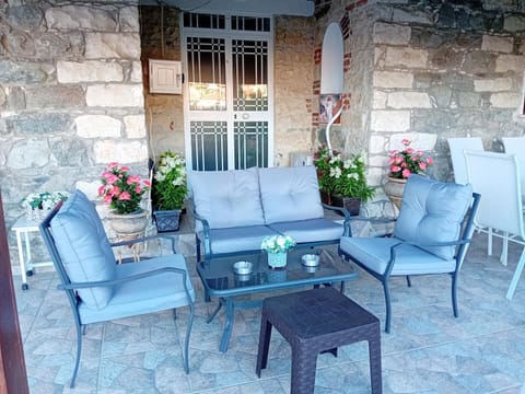 Balcony/Terrace, Seating area