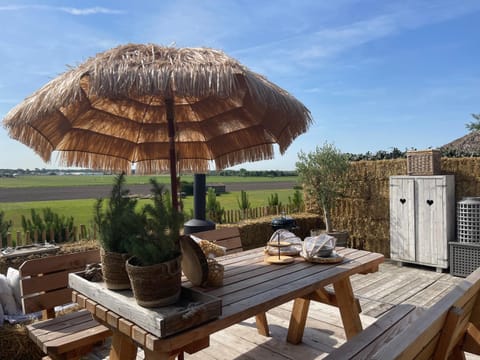 Cabin De Duinweg: direct aan duin en bos Chalet in Noordwijkerhout