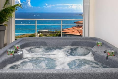 Hot Tub, Sea view