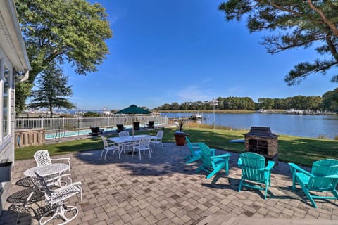 Grasonville Home with Private Pool on the Water House in Chesapeake Bay