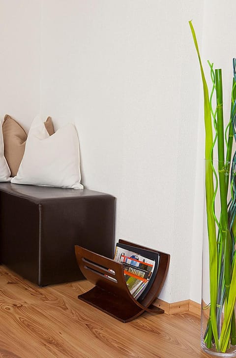 Other, Decorative detail