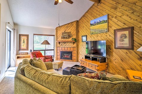 Cozy Pagosa Springs Townhome with Patio! House in Pagosa Springs