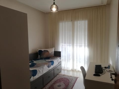 Appartement Résidence fermée Condo in Casablanca