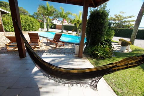 Patio, Garden, Swimming pool, sunbed