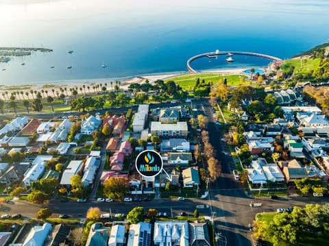 Property building, Bird's eye view