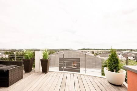 Day, View (from property/room), Balcony/Terrace, Seating area