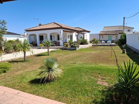 Villa Jaca azule Villa in Chiclana de la Frontera