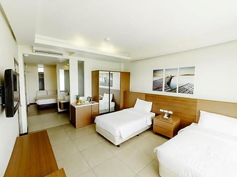 Ocean Suites Bohol Boutique Hotel Hotel in Tagbilaran City