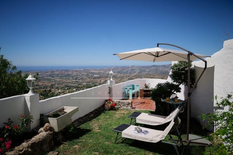 Patio, Bird's eye view, City view, Garden view, Sea view