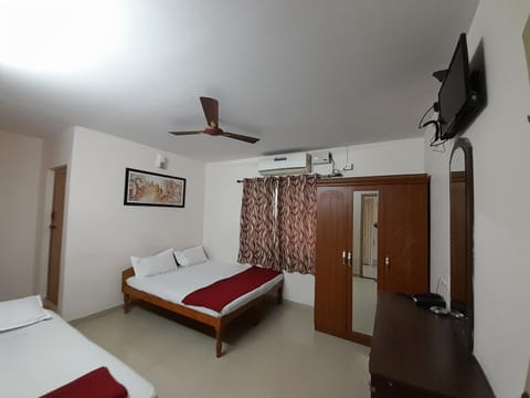 SUPREME RESIDENCY Nature lodge in Coimbatore
