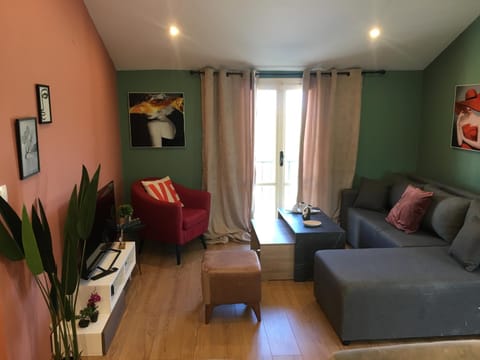 Άνετο και πολυτελές οροφοδιαμέρισμα 2 Apartment in Chania