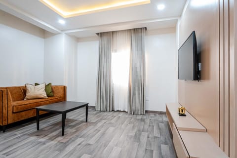 Sapphire Height Three Bedroom Apartment Condo in Lagos