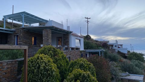 Vourkari BayHouse House in Kea-Kythnos