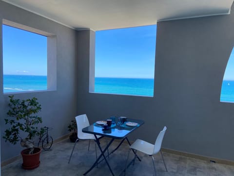 View (from property/room), Balcony/Terrace, Beach, Sea view