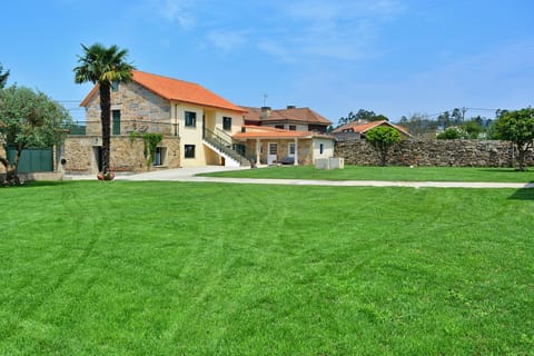 GALIHOST - Casa con enorme jardín en Cambados House in O Salnés