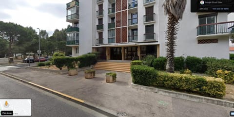 T2 30m2 au calme, Vue montagnes, aperçu mer Apartment in Perpignan