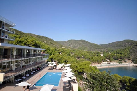 Balcony/Terrace, Mountain view, Sea view, Swimming pool