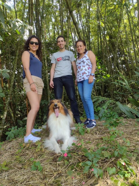 Finca exclusividad familiar o grupo de amigos capacidad hasta 12 personas calles en placa huella, caminata ecológica House in Cundinamarca, Colombia