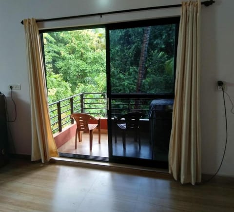Our Nest - A cozy apartment near Palolem beach with power backup facility Apartment in Canacona