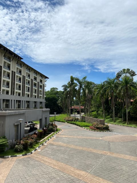 Garden View Pulai Springs Resort Condo in Johor Bahru