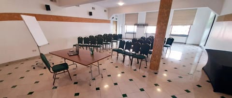 Business facilities, Meeting/conference room